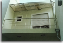 Foto real del balc�n en el frente